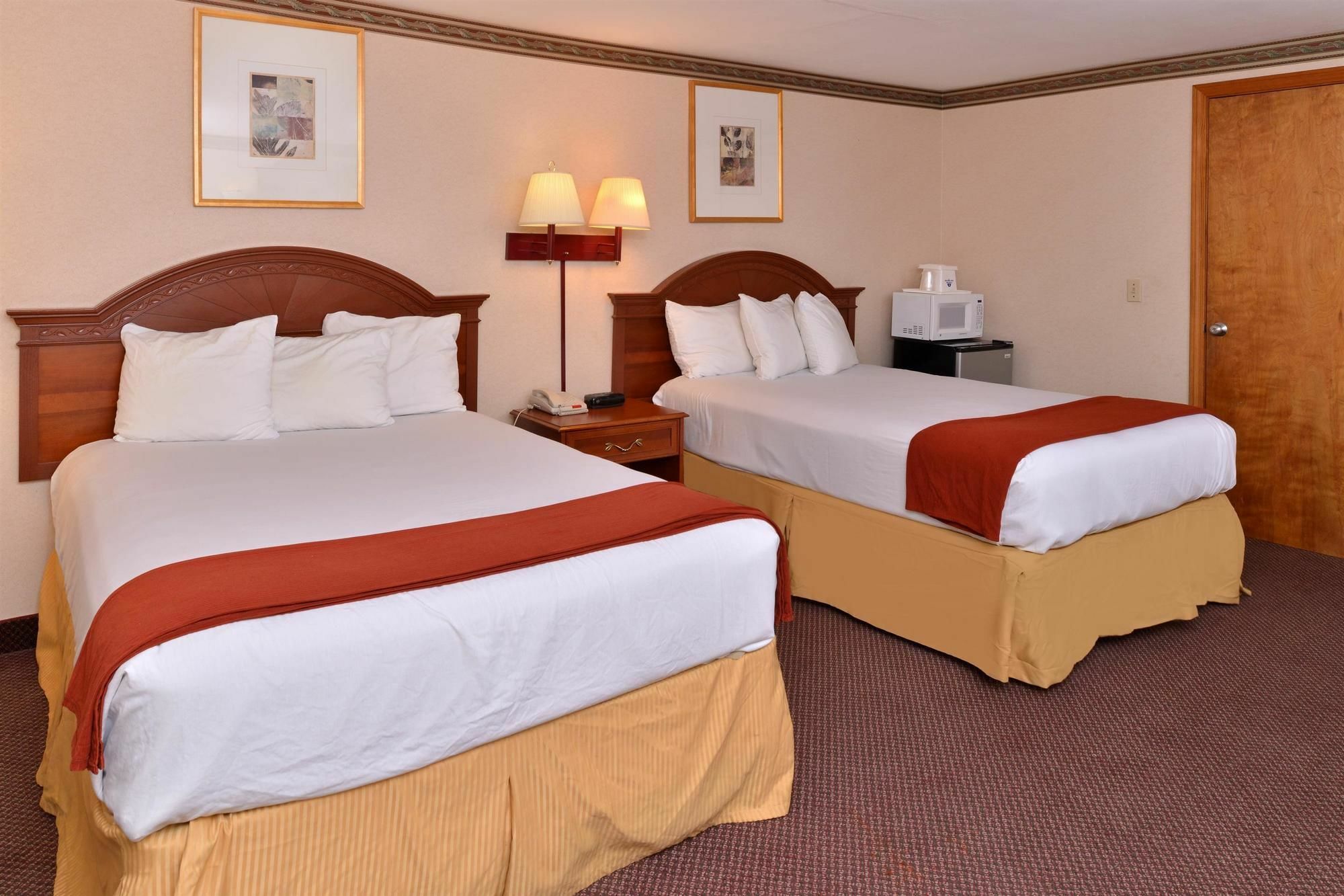 Americas Best Value Inn & Suites Волкотт Екстер'єр фото